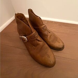 Ariat Western Leather Ankle Boots Buckle Top Stitching Distressed Size 9B